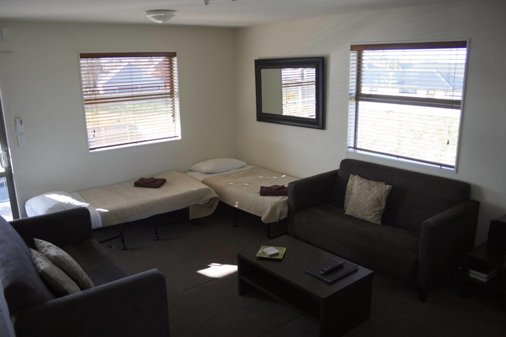 Pegasus Gateway Motels & Apartments Rangiora Eksteriør bilde