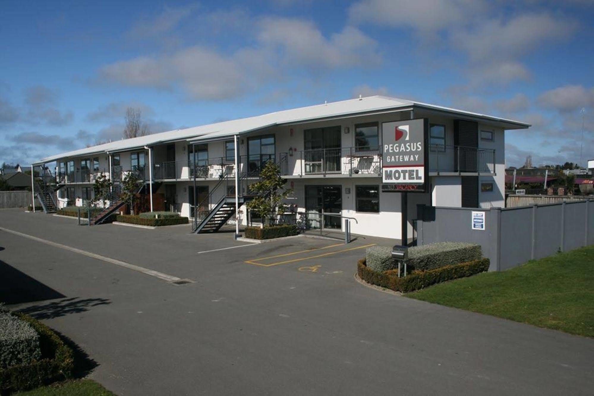 Pegasus Gateway Motels & Apartments Rangiora Eksteriør bilde